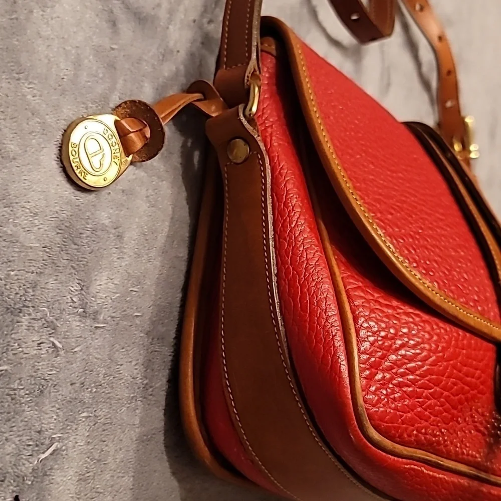 0463. EUC ~ Dooney and Bourke ~ Red Leather Equestrian Over Under Shoulder Bag ~ - Picture 6 of 14